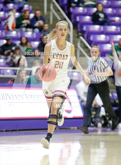 Thumbnail 1 in Green Canyon vs. Cedar (UHSAA 4A Semifinal) photogallery.