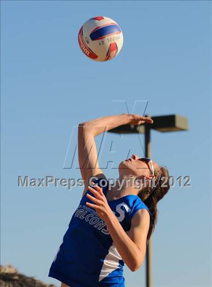 Thumbnail 2 in Scottsdale Prep vs Fountain Hills photogallery.