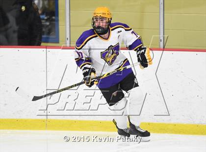 Thumbnail 1 in Trumbull @ Westhill photogallery.