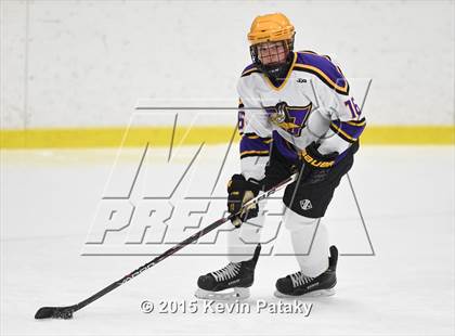Thumbnail 3 in Trumbull @ Westhill photogallery.