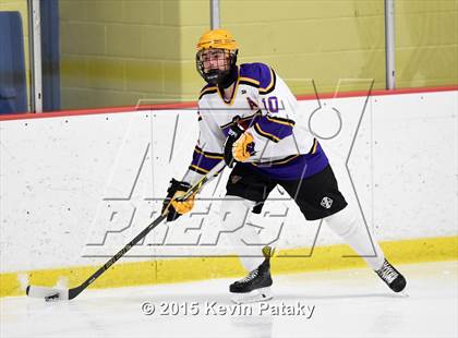Thumbnail 1 in Trumbull @ Westhill photogallery.