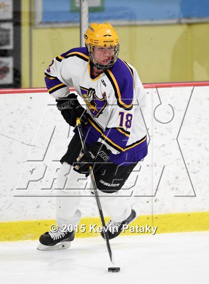 Thumbnail 3 in Trumbull @ Westhill photogallery.