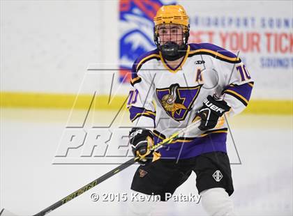 Thumbnail 1 in Trumbull @ Westhill photogallery.