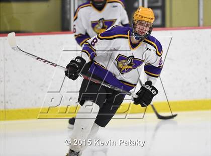 Thumbnail 1 in Trumbull @ Westhill photogallery.