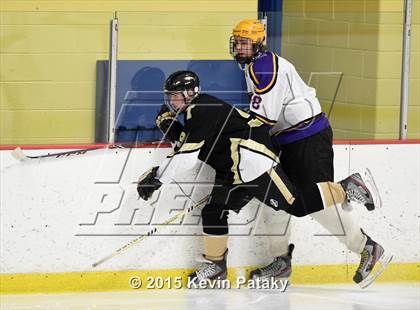 Thumbnail 1 in Trumbull @ Westhill photogallery.