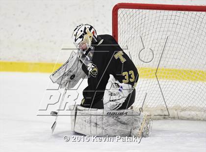 Thumbnail 1 in Trumbull @ Westhill photogallery.