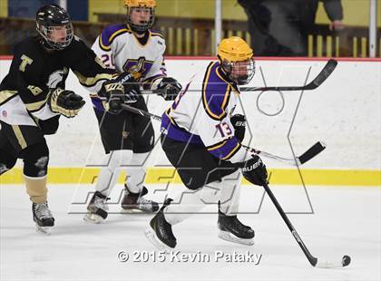 Thumbnail 1 in Trumbull @ Westhill photogallery.