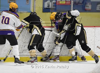 Thumbnail 3 in Trumbull @ Westhill photogallery.