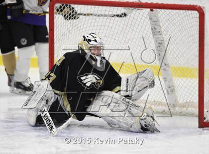 Thumbnail 1 in Trumbull @ Westhill photogallery.