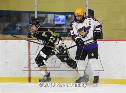 Thumbnail 1 in Trumbull @ Westhill photogallery.