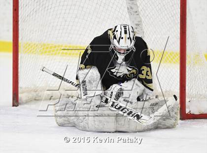 Thumbnail 1 in Trumbull @ Westhill photogallery.