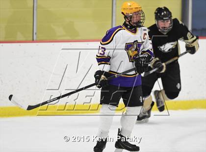 Thumbnail 1 in Trumbull @ Westhill photogallery.