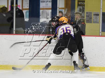 Thumbnail 1 in Trumbull @ Westhill photogallery.