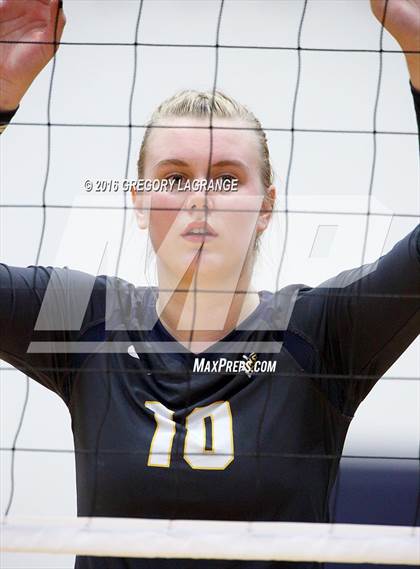 Thumbnail 1 in Paschal @ Lamar photogallery.