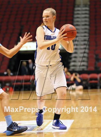 Thumbnail 1 in Window Rock vs. Valley Christian (AIA D3 Semifinal) photogallery.