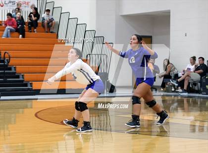 Thumbnail 2 in Grand Saline vs Fruitvale photogallery.