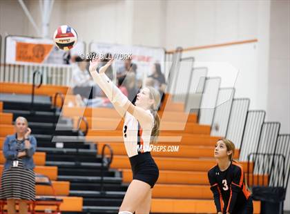 Thumbnail 2 in Grand Saline vs Fruitvale photogallery.