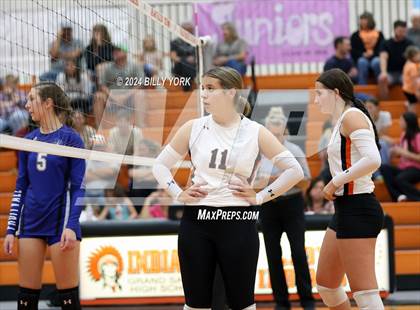 Thumbnail 2 in Grand Saline vs Fruitvale photogallery.