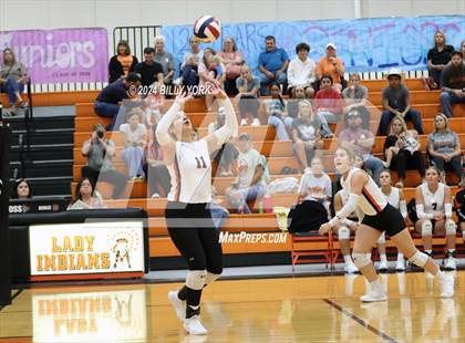 Thumbnail 1 in Grand Saline vs Fruitvale photogallery.