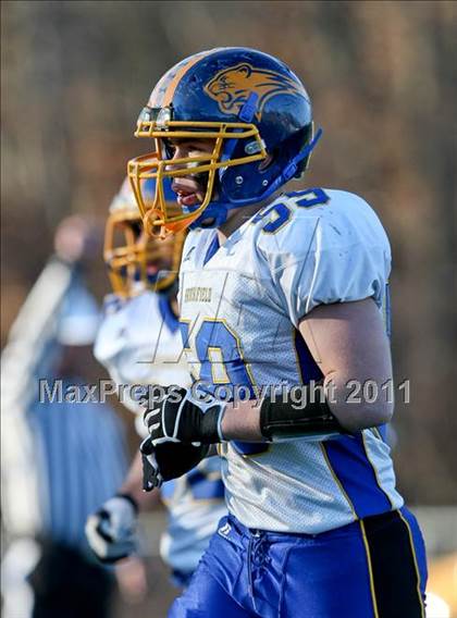 Thumbnail 1 in Brookfield vs. New London (CIAC Class M Semifinal) photogallery.