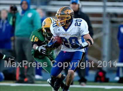 Thumbnail 2 in Brookfield vs. New London (CIAC Class M Semifinal) photogallery.