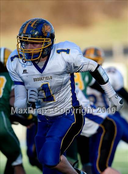 Thumbnail 1 in Brookfield vs. New London (CIAC Class M Semifinal) photogallery.