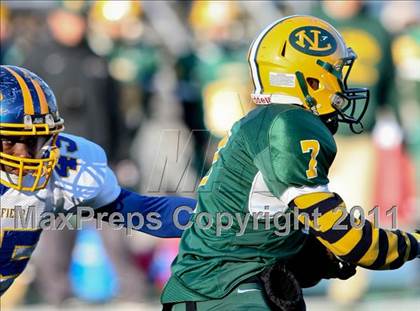 Thumbnail 3 in Brookfield vs. New London (CIAC Class M Semifinal) photogallery.
