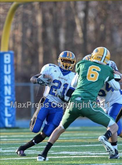 Thumbnail 2 in Brookfield vs. New London (CIAC Class M Semifinal) photogallery.