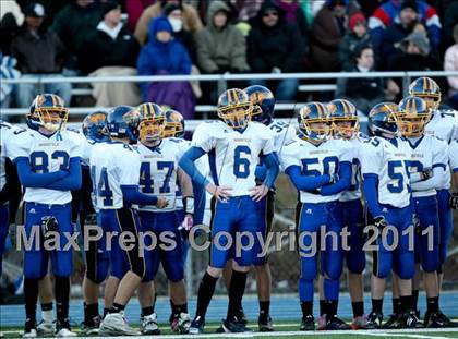 Thumbnail 3 in Brookfield vs. New London (CIAC Class M Semifinal) photogallery.