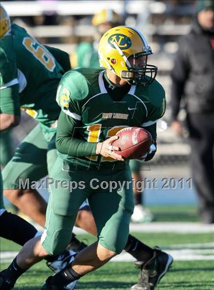Thumbnail 1 in Brookfield vs. New London (CIAC Class M Semifinal) photogallery.