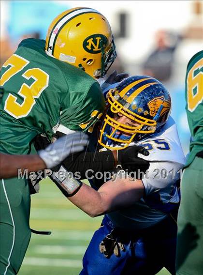 Thumbnail 2 in Brookfield vs. New London (CIAC Class M Semifinal) photogallery.