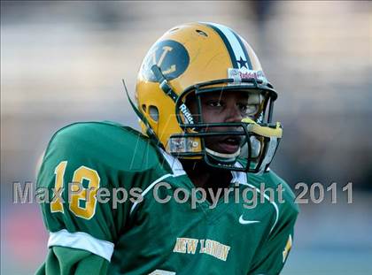 Thumbnail 2 in Brookfield vs. New London (CIAC Class M Semifinal) photogallery.
