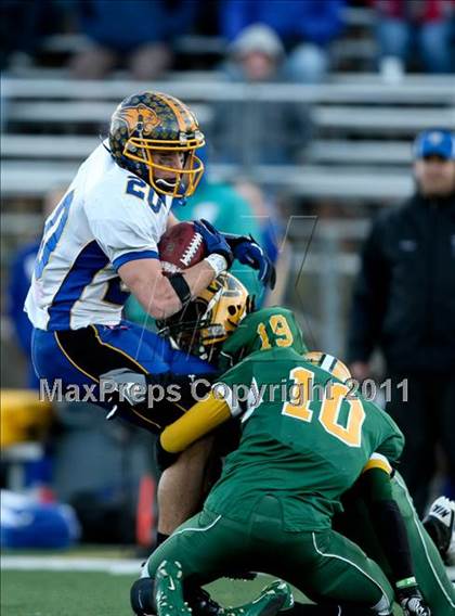 Thumbnail 1 in Brookfield vs. New London (CIAC Class M Semifinal) photogallery.
