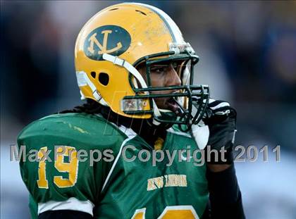 Thumbnail 2 in Brookfield vs. New London (CIAC Class M Semifinal) photogallery.