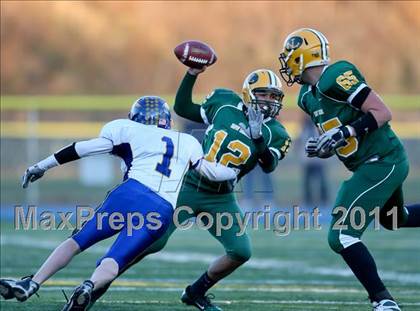 Thumbnail 1 in Brookfield vs. New London (CIAC Class M Semifinal) photogallery.