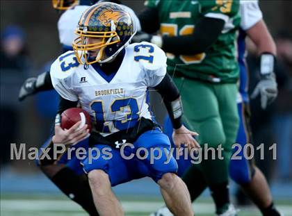 Thumbnail 2 in Brookfield vs. New London (CIAC Class M Semifinal) photogallery.