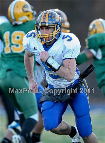 Thumbnail 1 in Brookfield vs. New London (CIAC Class M Semifinal) photogallery.