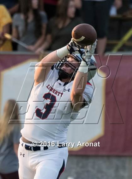 Thumbnail 3 in Clovis West vs. Liberty photogallery.
