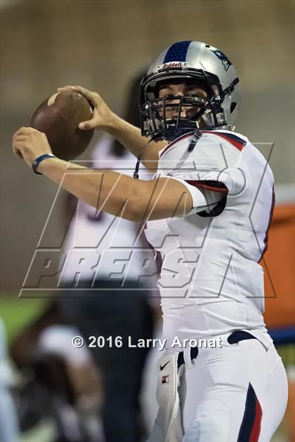 Thumbnail 1 in Clovis West vs. Liberty photogallery.