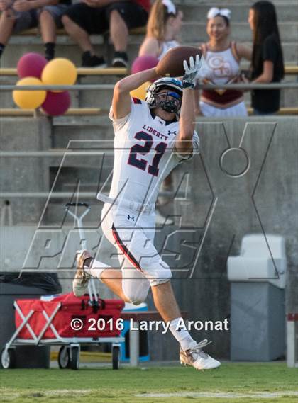 Thumbnail 3 in Clovis West vs. Liberty photogallery.