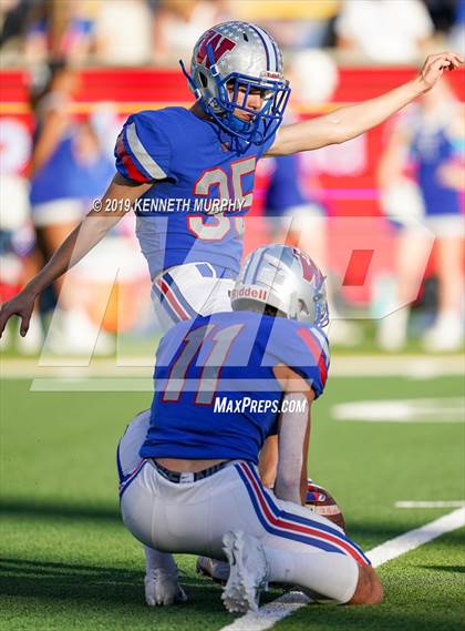Thumbnail 1 in Katy Taylor vs Westlake (UIL 6A Semifinal) photogallery.