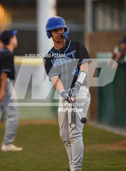 Thumbnail 1 in Sanger West @ Selma photogallery.