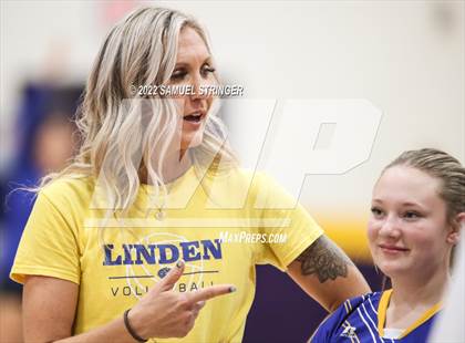 Thumbnail 1 in Linden @ Bret Harte photogallery.
