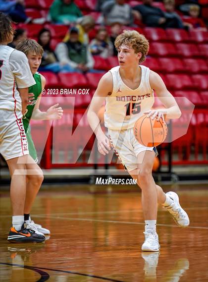 Thumbnail 2 in Flippin vs Yellville (Arvest Tournament) photogallery.