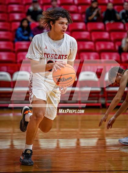 Thumbnail 2 in Flippin vs Yellville (Arvest Tournament) photogallery.