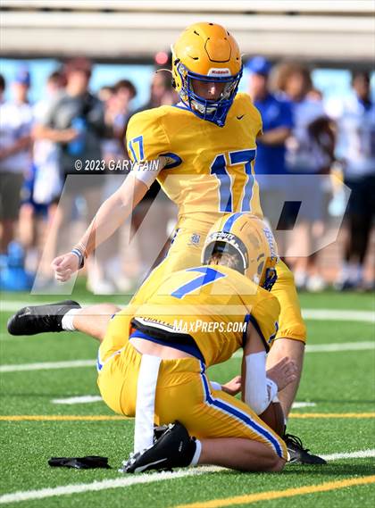 Thumbnail 3 in Boyd-Buchanan vs Lookout Valley (Blue Cross Blue Shield Jamboree) photogallery.