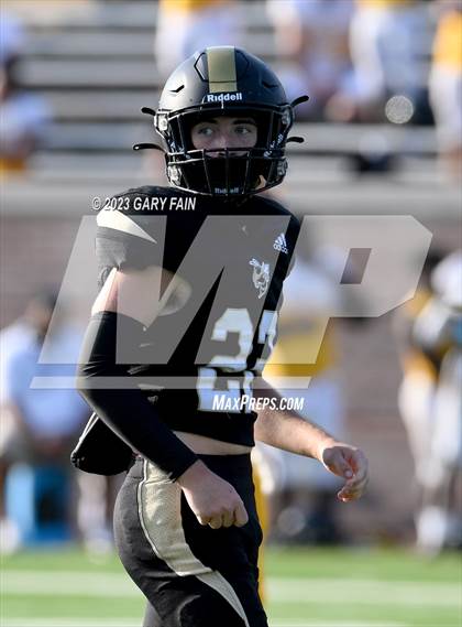 Thumbnail 1 in Boyd-Buchanan vs Lookout Valley (Blue Cross Blue Shield Jamboree) photogallery.