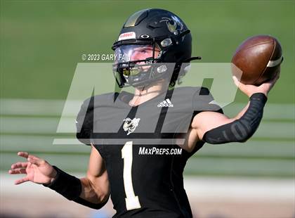 Thumbnail 1 in Boyd-Buchanan vs Lookout Valley (Blue Cross Blue Shield Jamboree) photogallery.