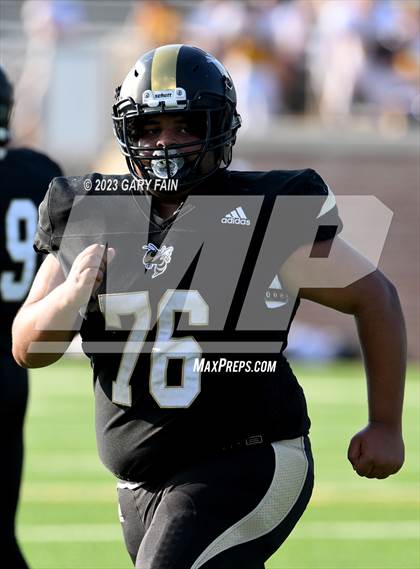 Thumbnail 2 in Boyd-Buchanan vs Lookout Valley (Blue Cross Blue Shield Jamboree) photogallery.