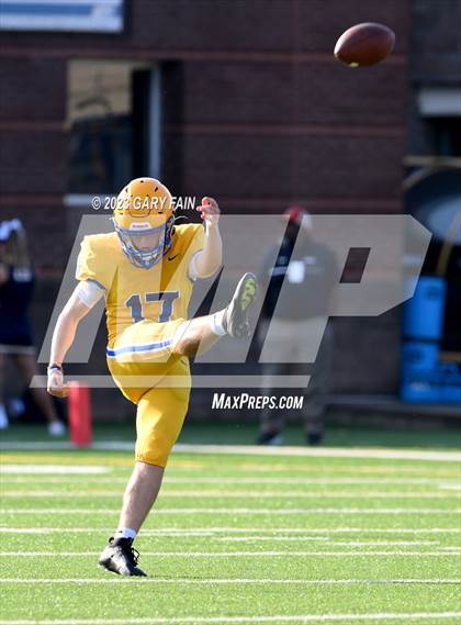 Thumbnail 2 in Boyd-Buchanan vs Lookout Valley (Blue Cross Blue Shield Jamboree) photogallery.